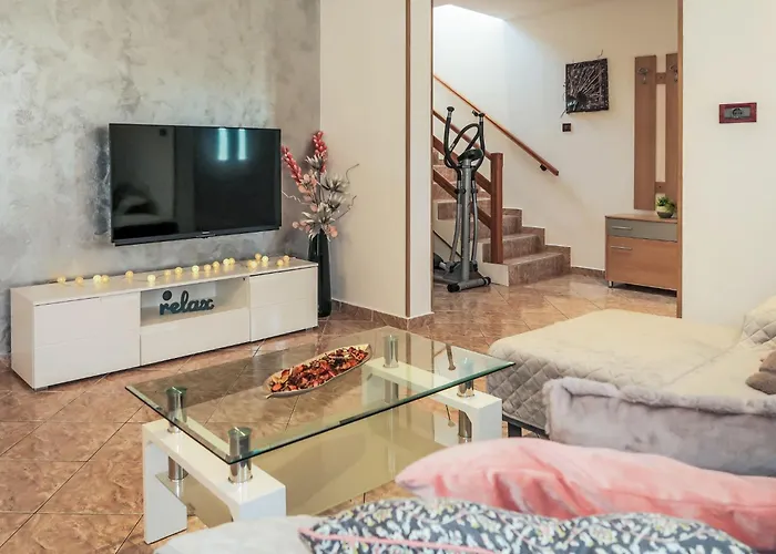 Сasa de vacaciones Desanka By Interhome *