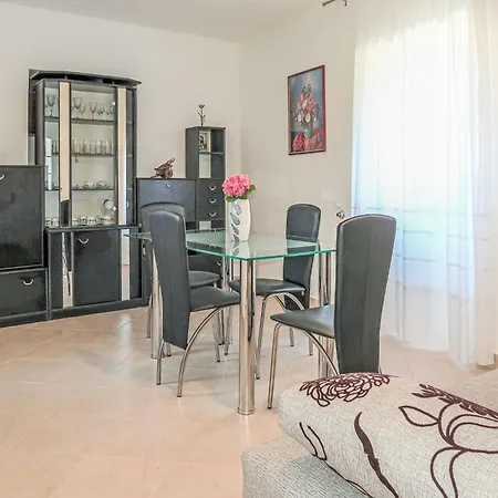 Desanka By Interhome בית נופש